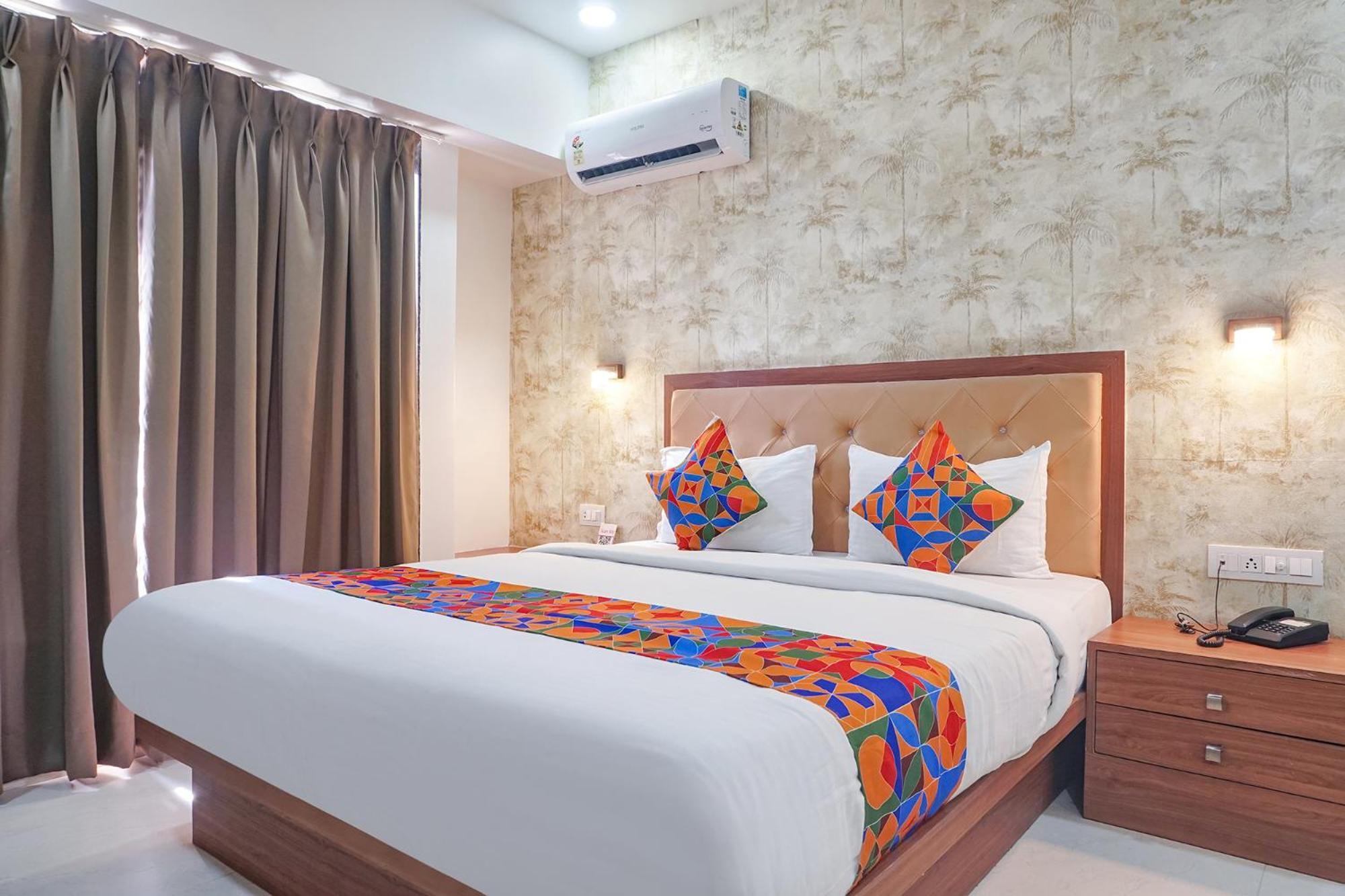 Fabhotel Emersion Residency - High Street Near Laxman Nagar, Baner Pune Esterno foto