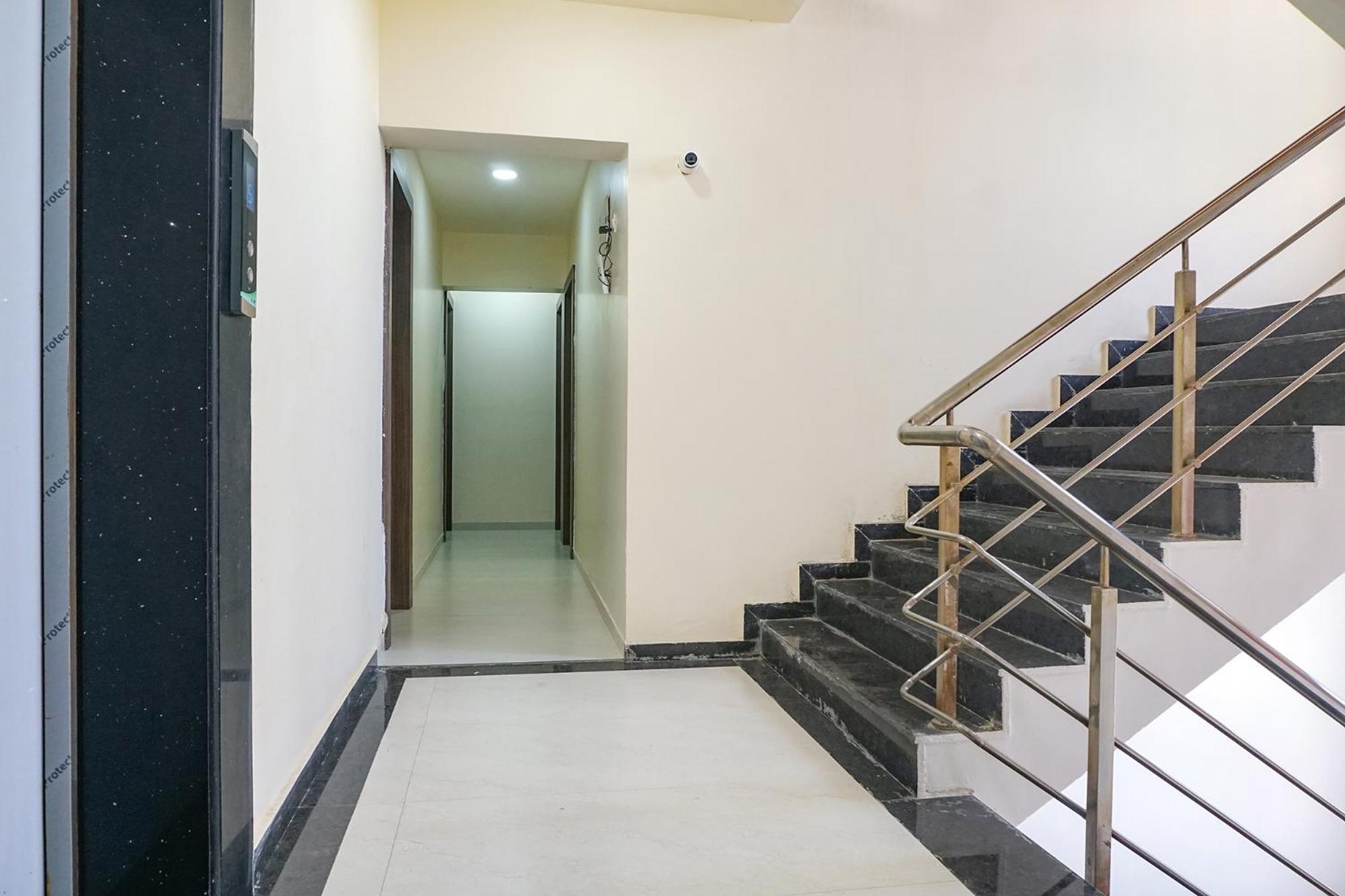 Fabhotel Emersion Residency - High Street Near Laxman Nagar, Baner Pune Esterno foto