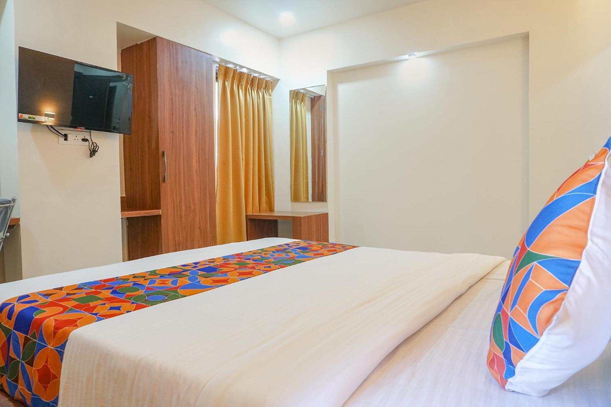 Fabhotel Emersion Residency - High Street Near Laxman Nagar, Baner Pune Esterno foto
