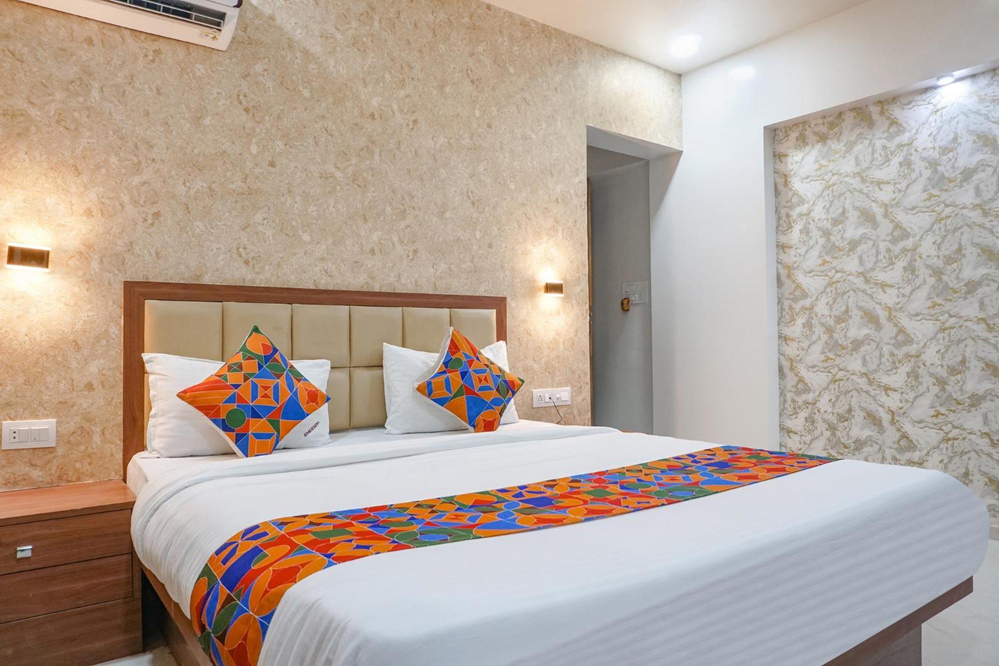 Fabhotel Emersion Residency - High Street Near Laxman Nagar, Baner Pune Esterno foto
