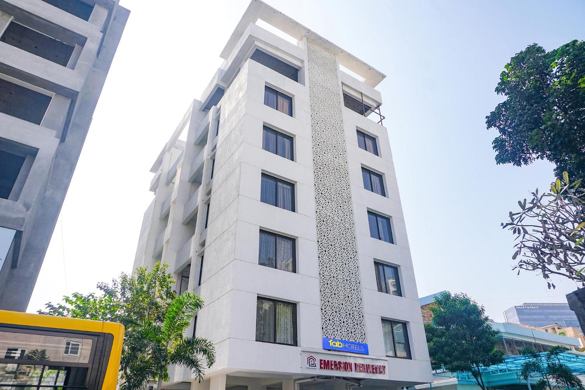 Fabhotel Emersion Residency - High Street Near Laxman Nagar, Baner Pune Esterno foto