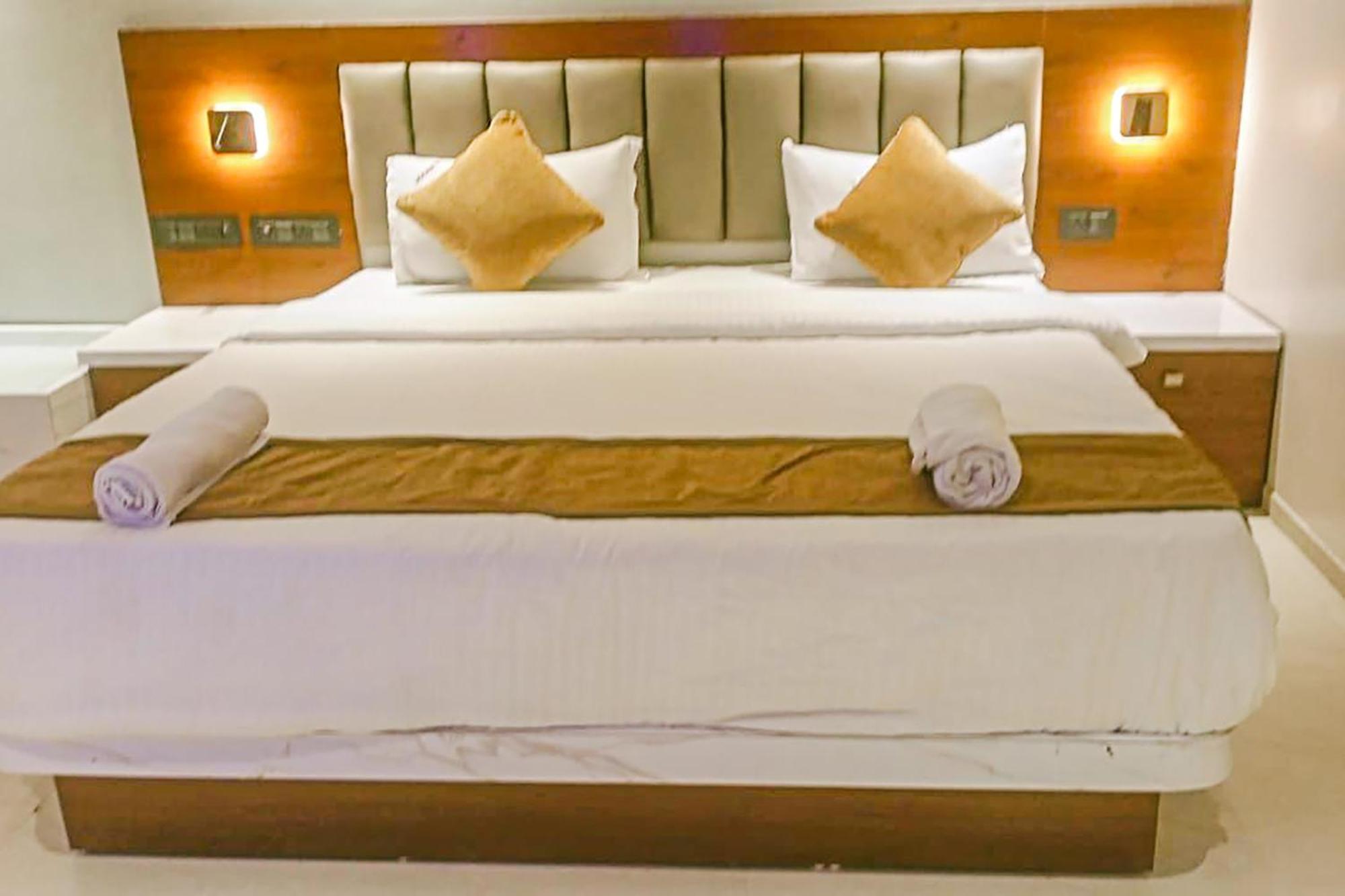 Fabhotel Emersion Residency - High Street Near Laxman Nagar, Baner Pune Esterno foto